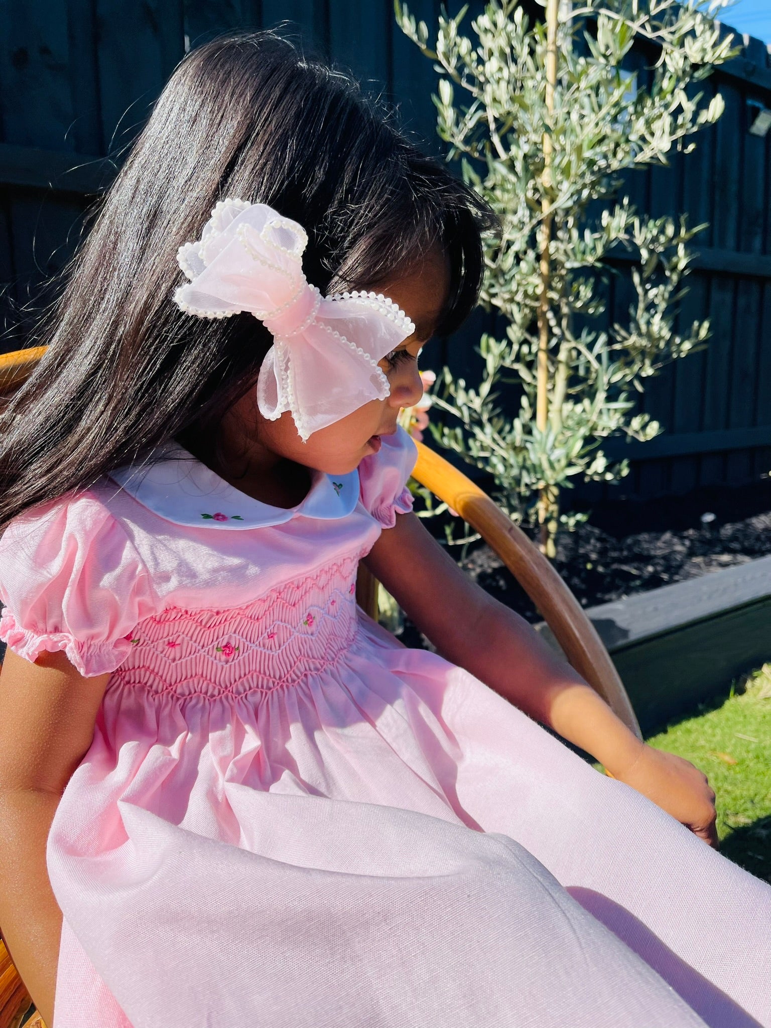Light pink smocked dress deals